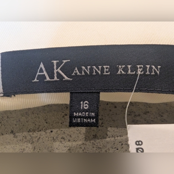 Anne Klein Chic Colllarless Ivory Button-Up Jacket With Bracelet Sleeves Size 16 - Picture 6 of 17